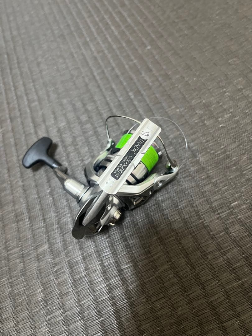 【極美品】シマノ/23ストラディックC3000HG