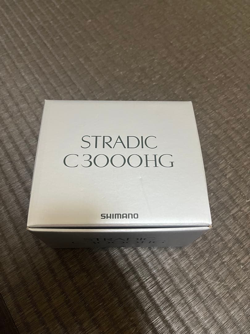 【極美品】シマノ/23ストラディックC3000HG