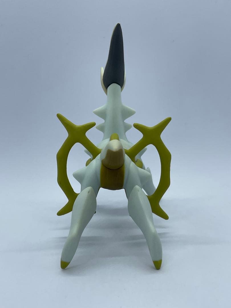 【希少】立体ポケモン図鑑アルセウス(いわタイプ)