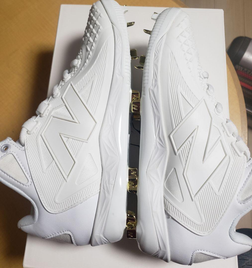 r*.様 未使用New Balance 大谷翔平 野球スパイク 24.0cm