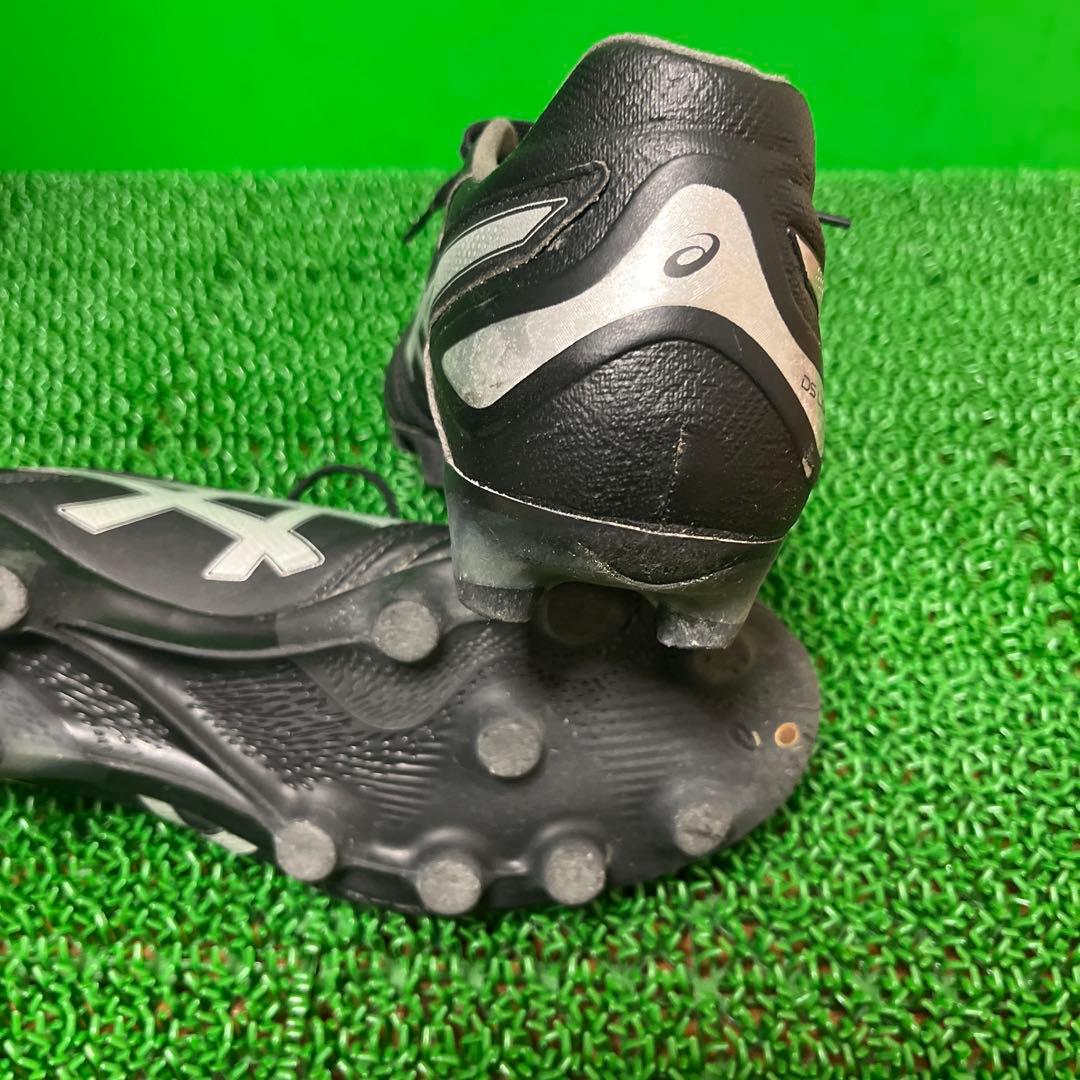 アシックス サッカースパイク DS LIGHT PRO(ブラック×シルバー)