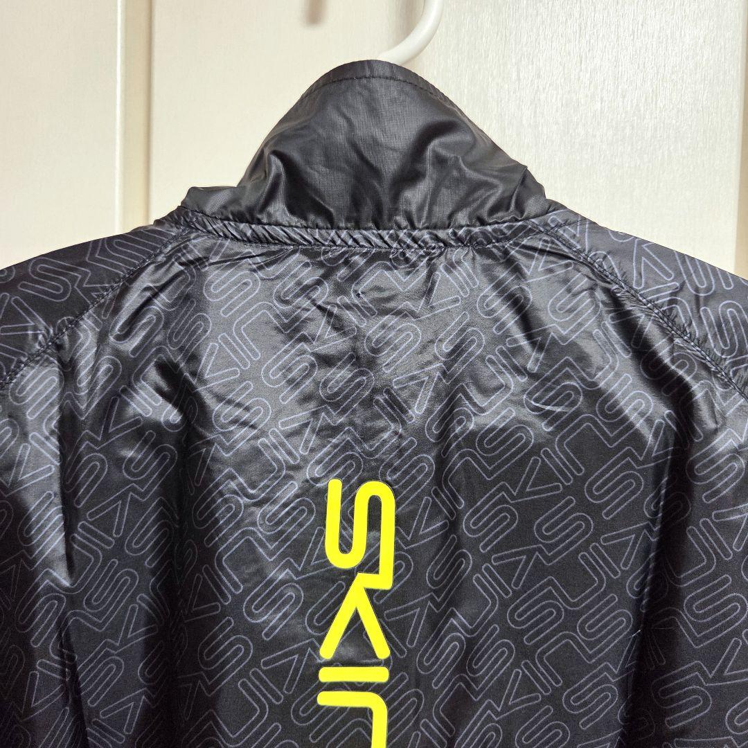新品タグ付 SKINS スキンズ 撥水 ブルゾン ウィンドブレーカー Мサイズ