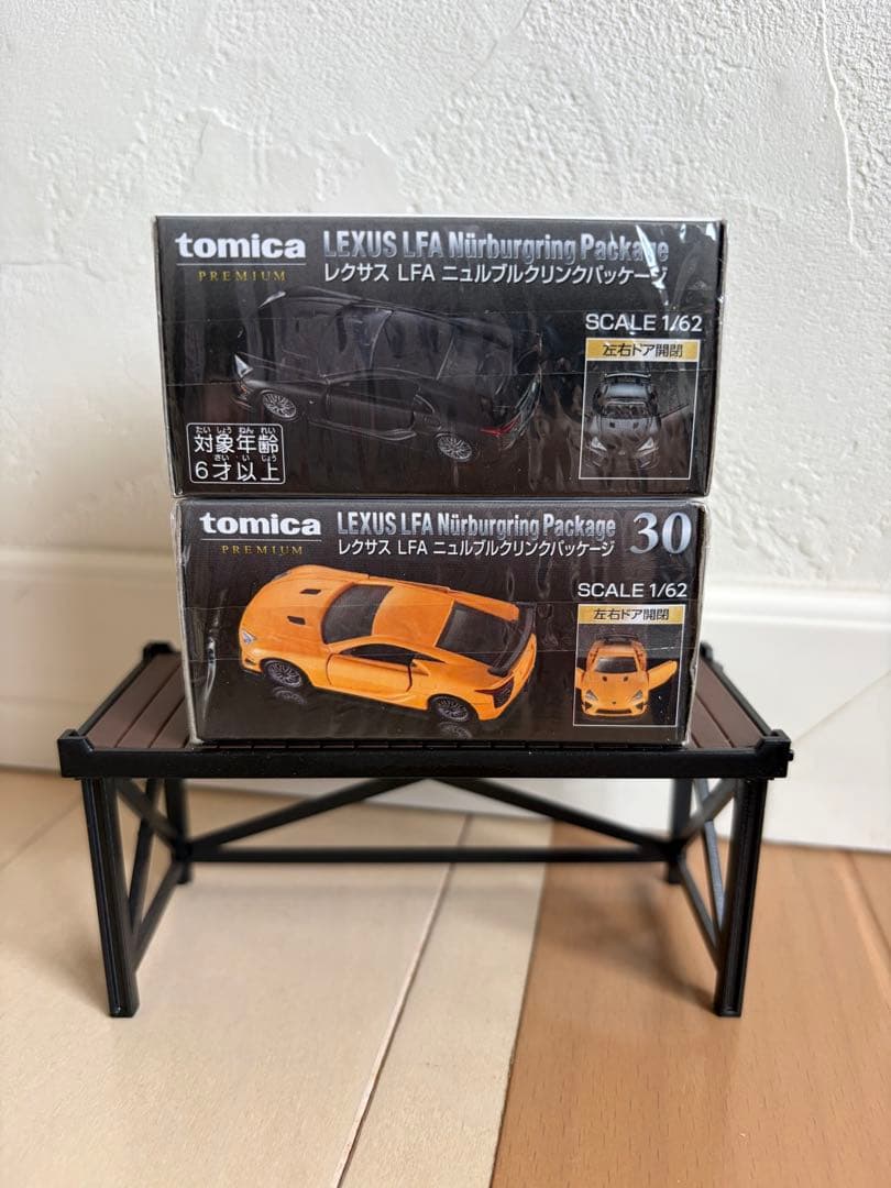 訳あり　トミカ　プレミアム　レクサス　LFA 2点セット　未開封品