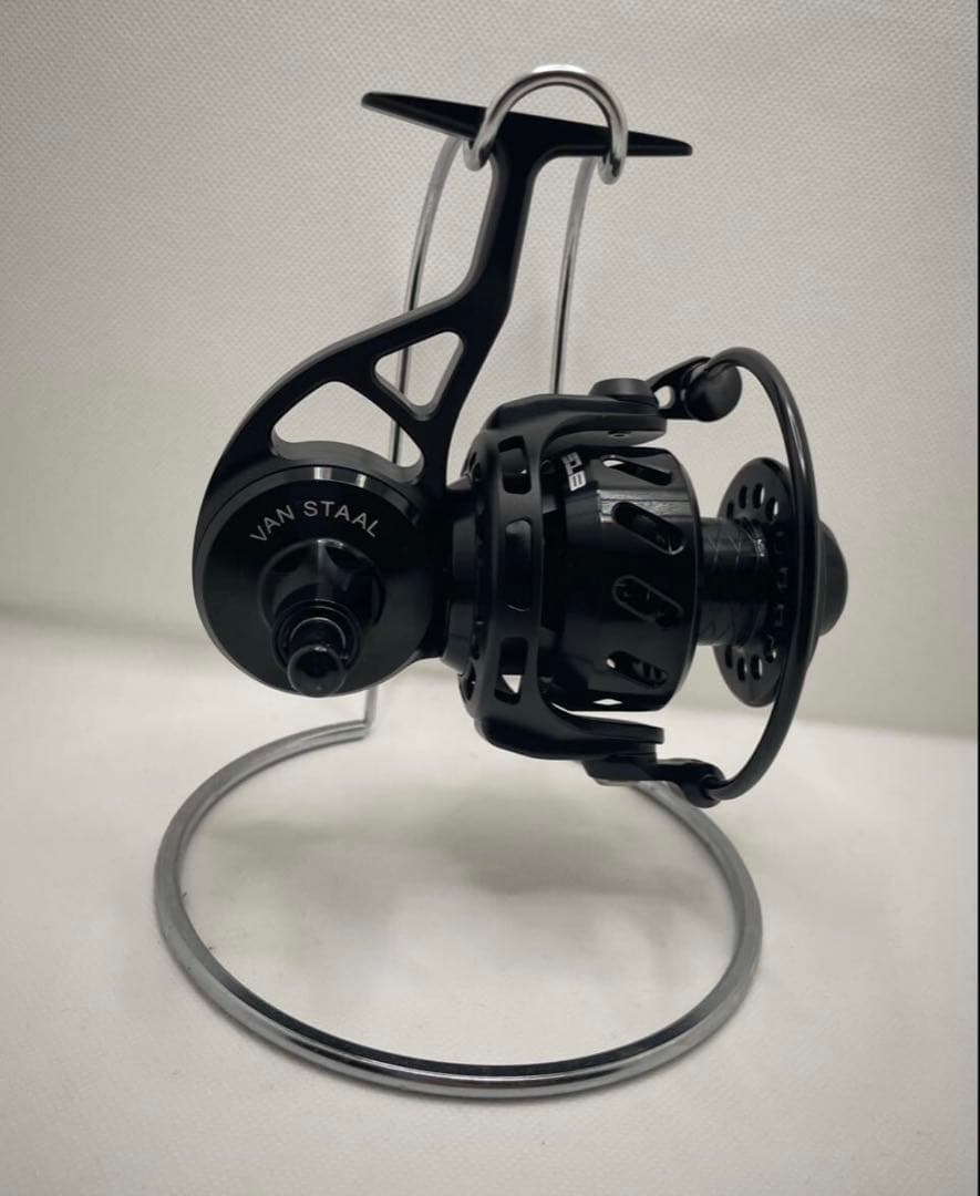 【右ハンドル】VAN STAAL VR151B ブラック 防水 スピニング
