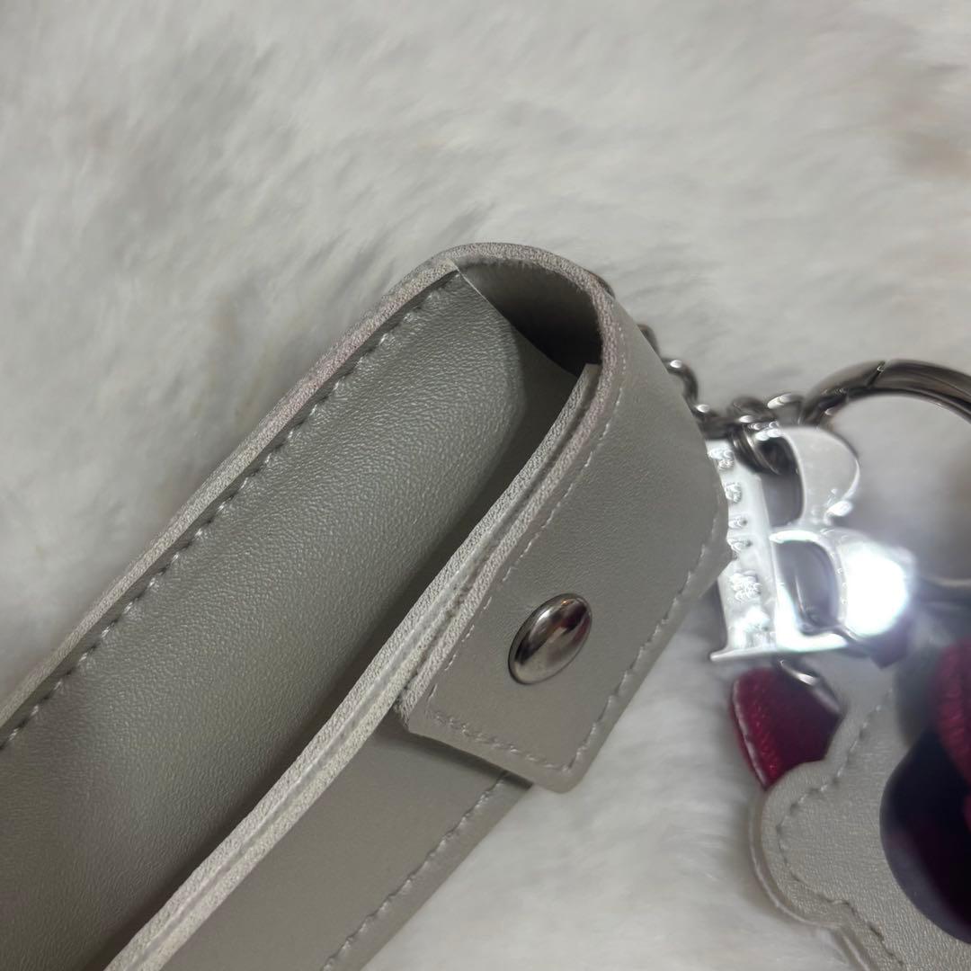 HELLO KITTY × BRILMY ミラー付きリップチャーム