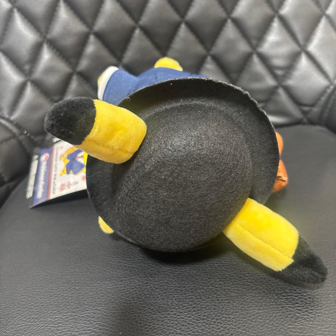 超希少 激レア ポケモンセンター ロンドン 限定 ピカチュウ ぬいぐるみ　海外