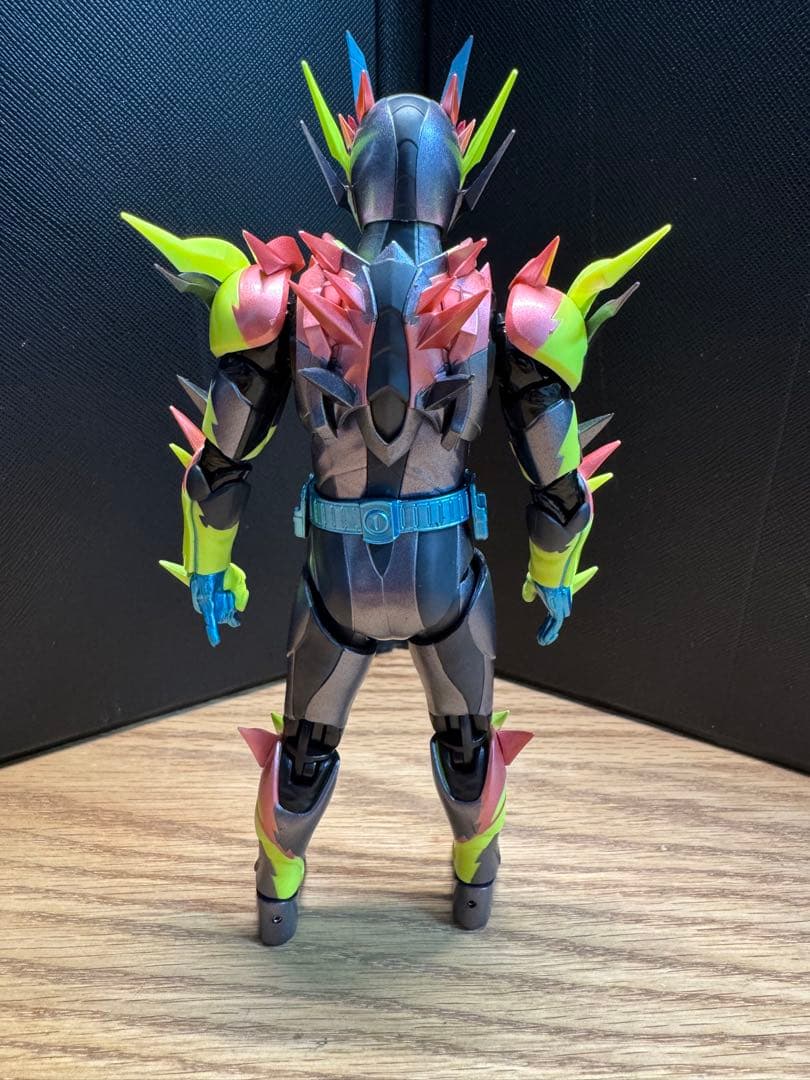 【フィギュアーツ】仮面ライダーリバイス/仮面ライダーデモンズ