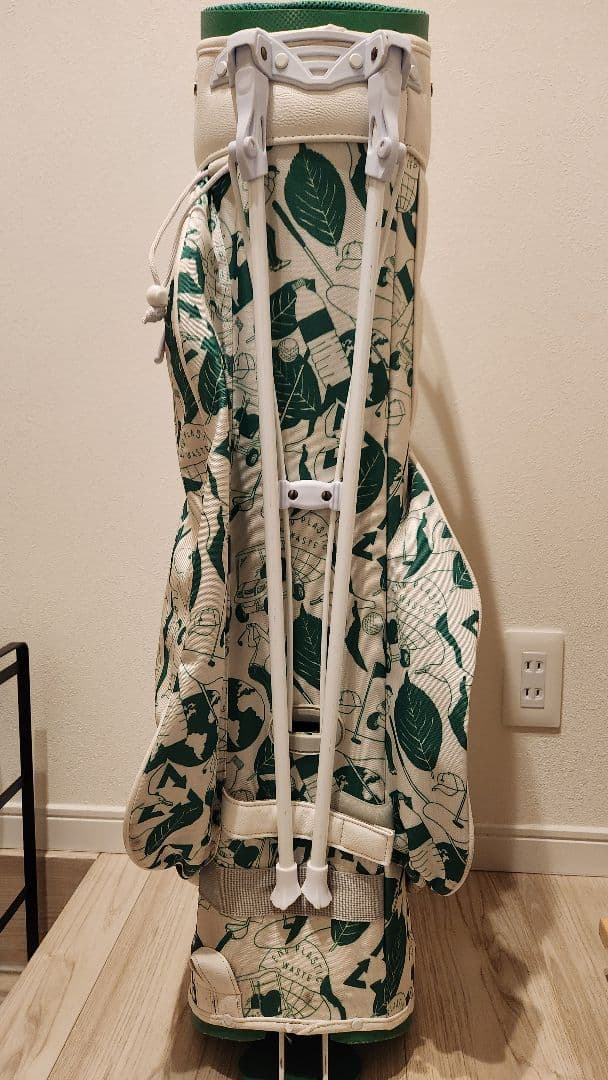 しみしみ　adidas PLAY GREEN グラフィック スタンドバッグ