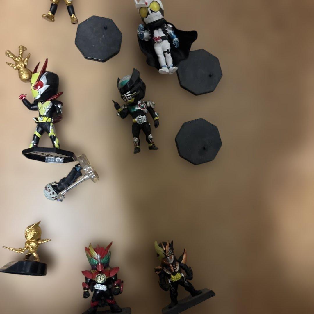 仮面ライダー フィギュアセット 多数 台座付き　バラ売り可能