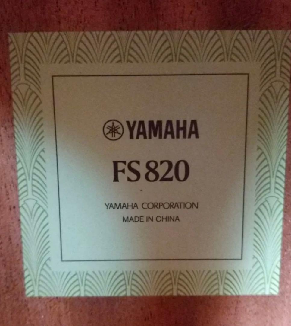 Yamaha FS 820 アコースティックギター