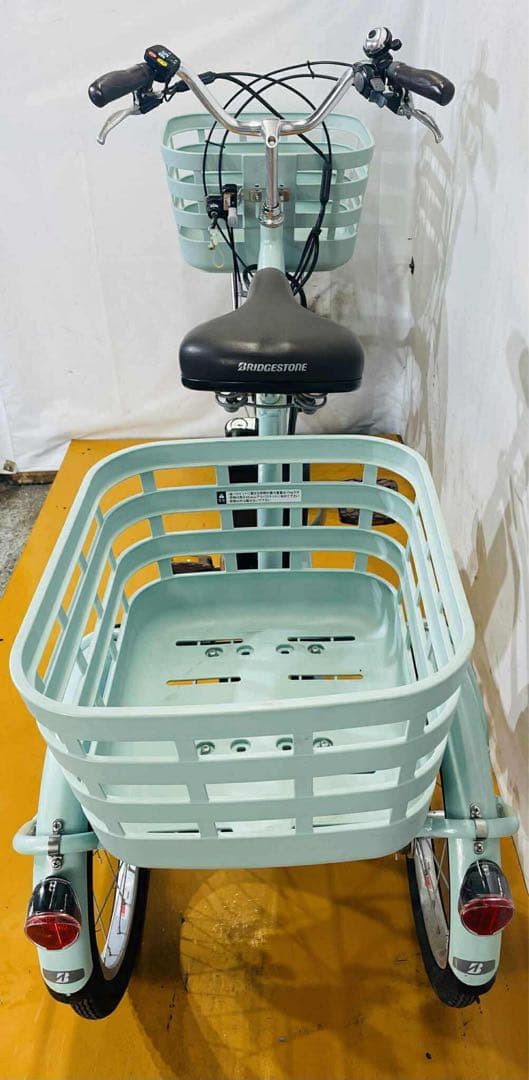 送料無料条件付き　電動三輪車 ラクットワゴン 20/16型　電動自転車中古車