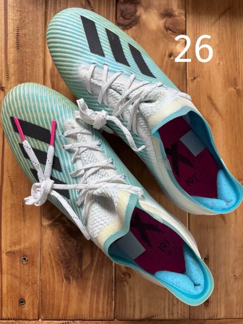 美品　adidas サッカースパイク　SPEEDMESH 19.1 26センチ