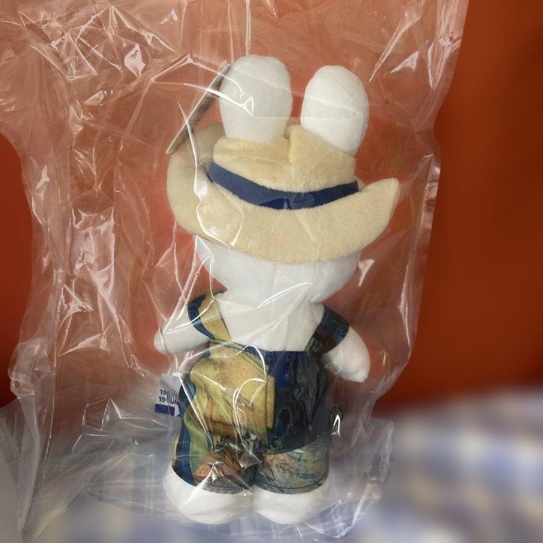 ゴッホ展。カフェテラス。ミッフィーコラボぬいぐるみ。
