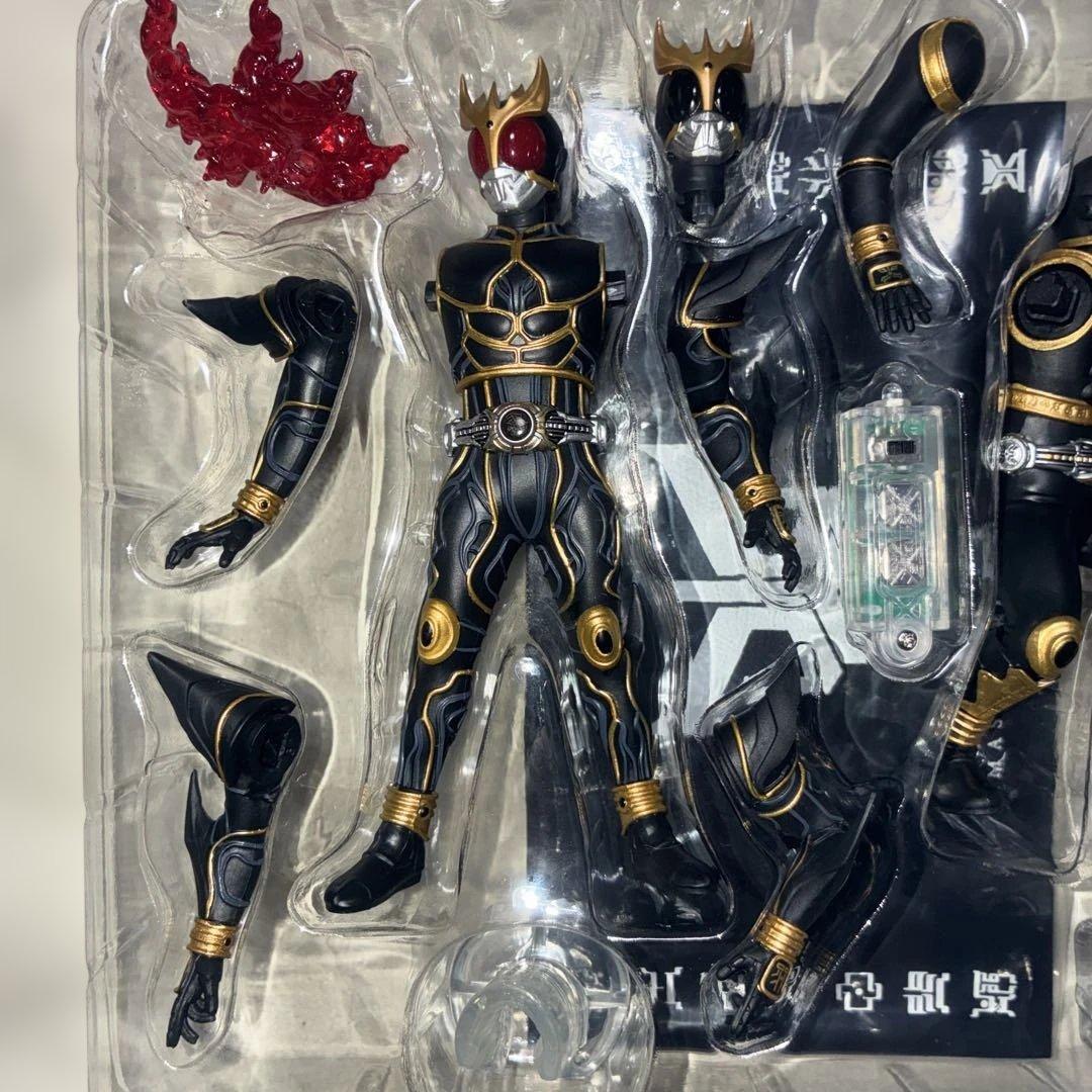 アルティメットルミナス　仮面ライダークウガ　開封品