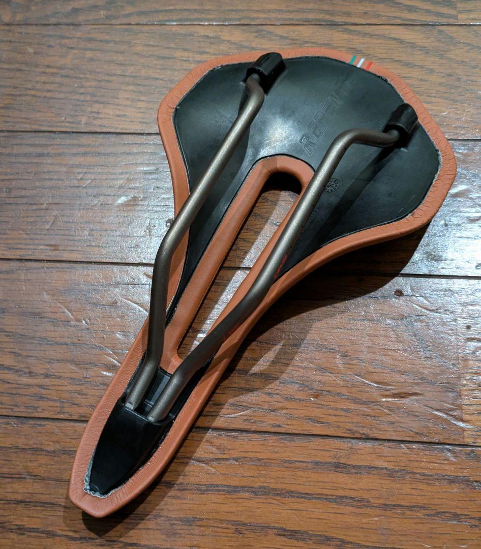 REPENTE QUASAR S ショートサドル