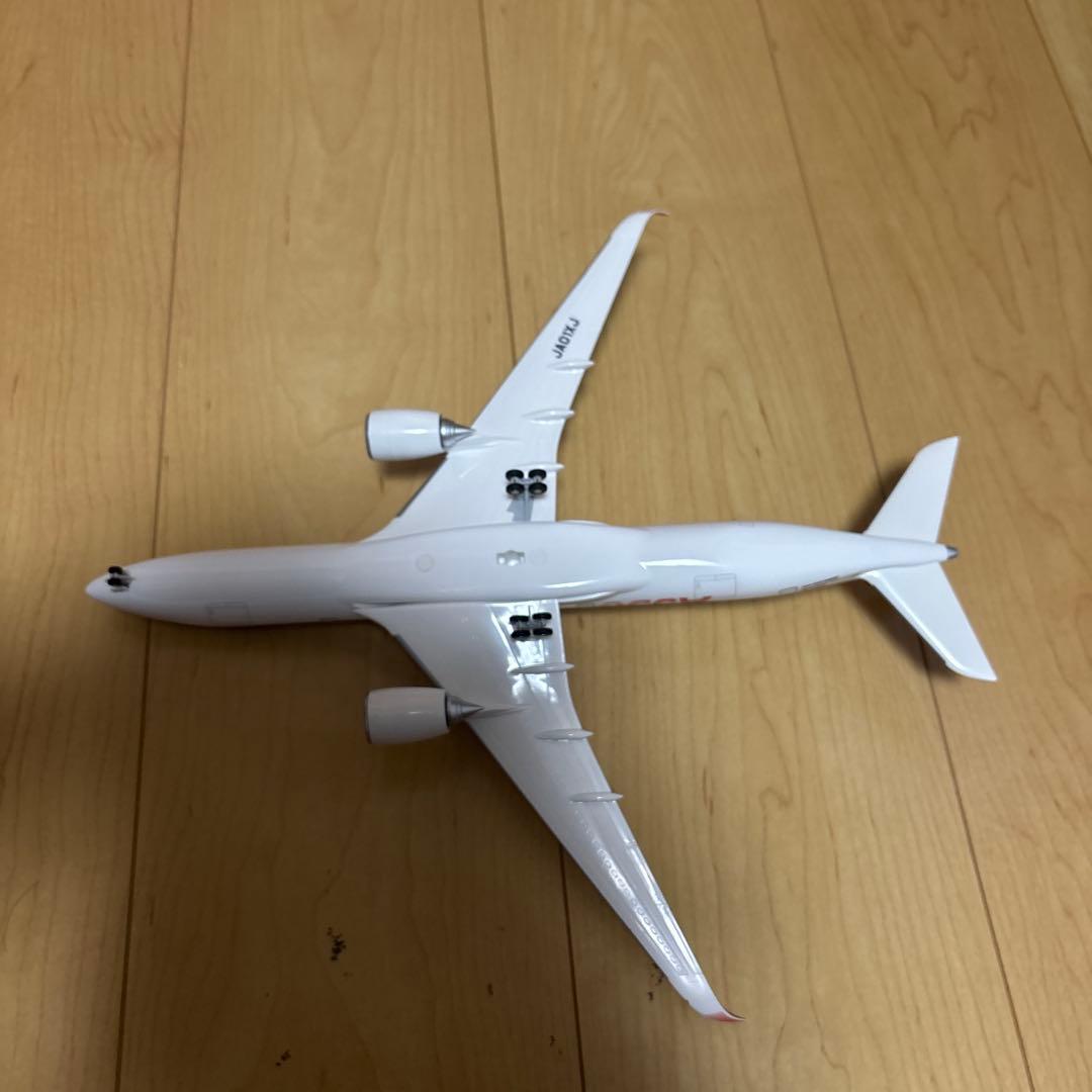 JALUX A350-900 3機
