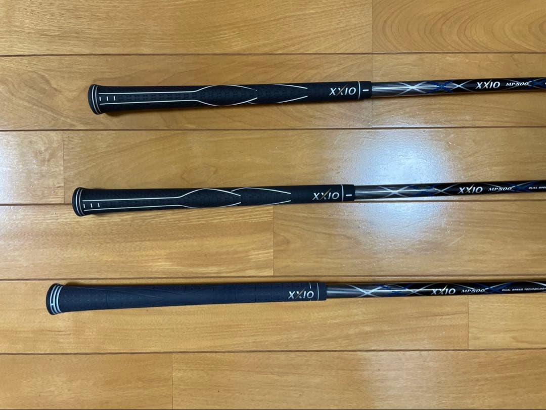 【44】XXIO8 ウッド3本セットRシャフト　10.5度、４番、7番