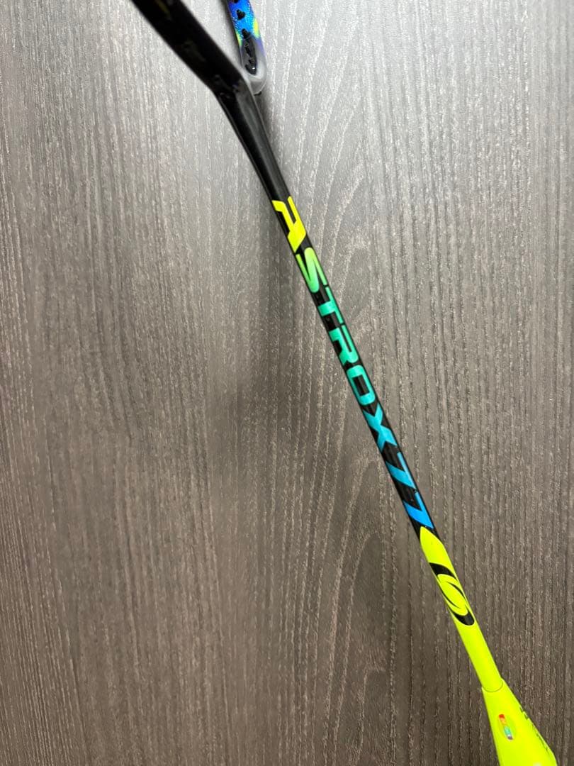 ASTROX77 4UG5 シャインイエロー
