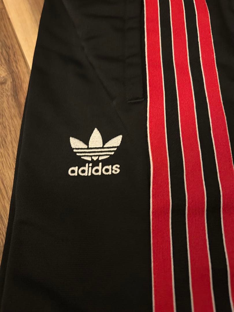 【新品・正規品】マンチェスター・ユナイテッド 91 トラックパンツ　2XL
