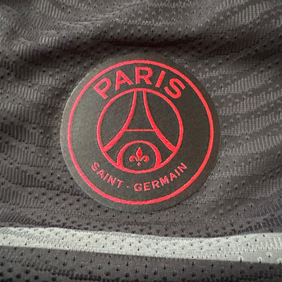パリ・サンジェルマン DRI-FIT ADV Verratti 9