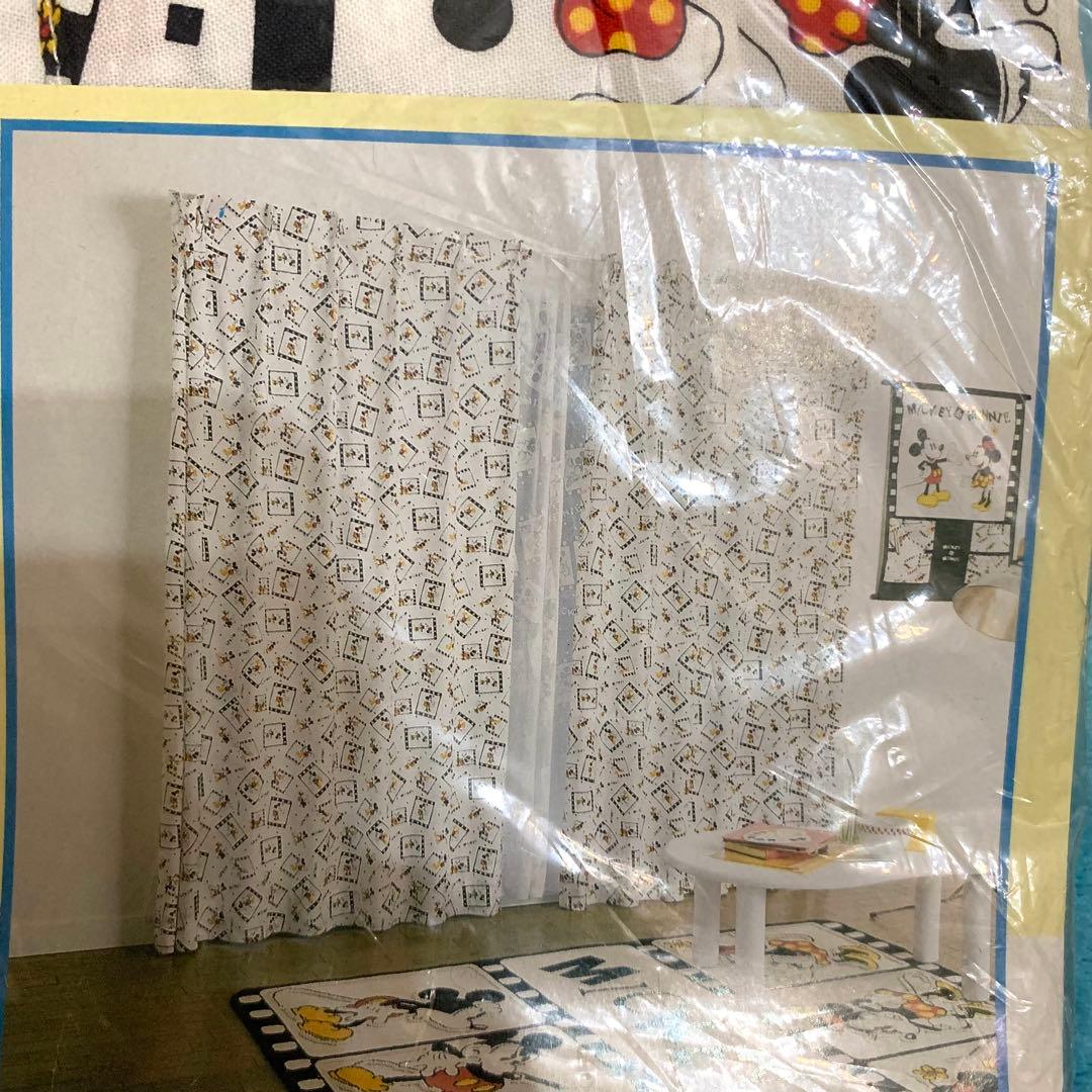 ディズニーカーテン ミッキー・ミニー ⚪︎100x135cmと100×178cm