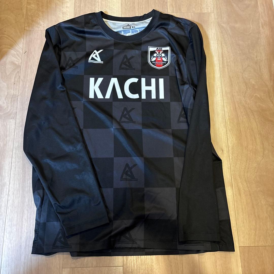 AIE国際高校 サッカー部 KACHI 上下ジャージ (上M 下L)