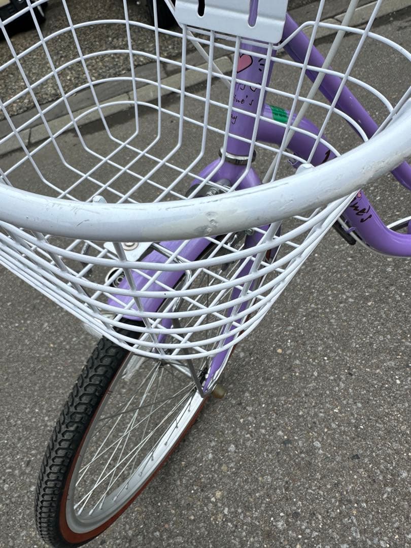 引き取り限定美品子供用自転車 紫色 ブラウンのサドル２２インチ