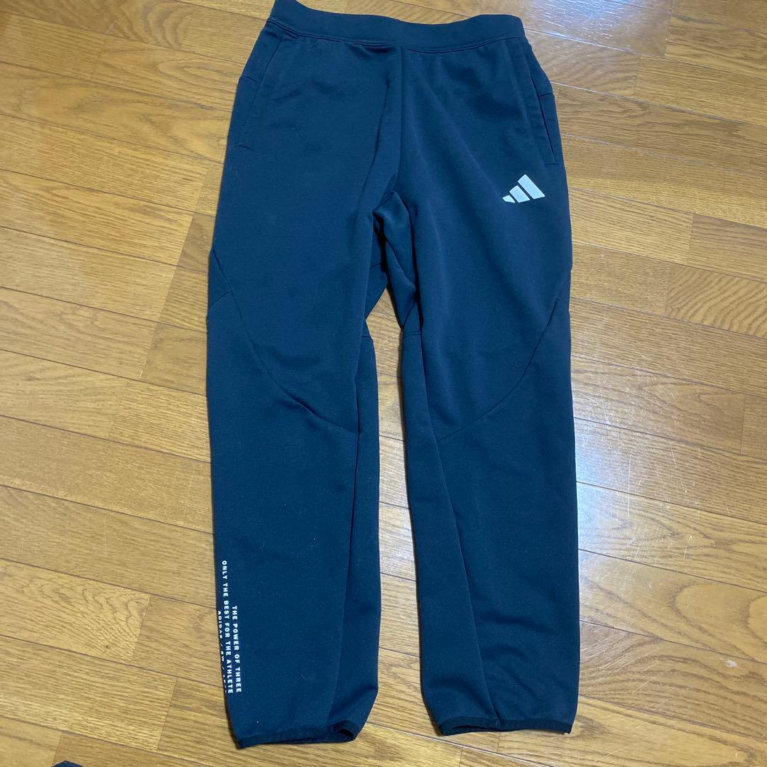 adidasジャージセットアップ