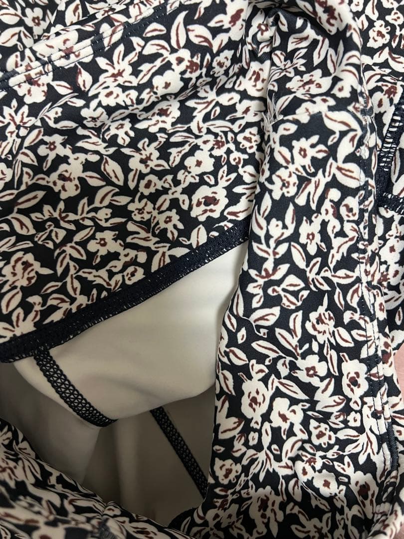 ♡ EMMI / emmi 花柄 ヨガウェアセット 美品