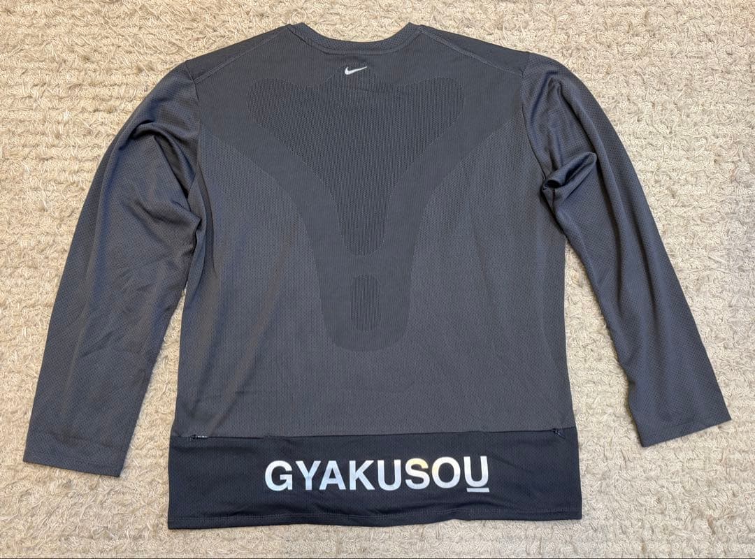NIKE ✕ UNDERCOVER GYAKUSOU 逆走 長袖Tシャツ