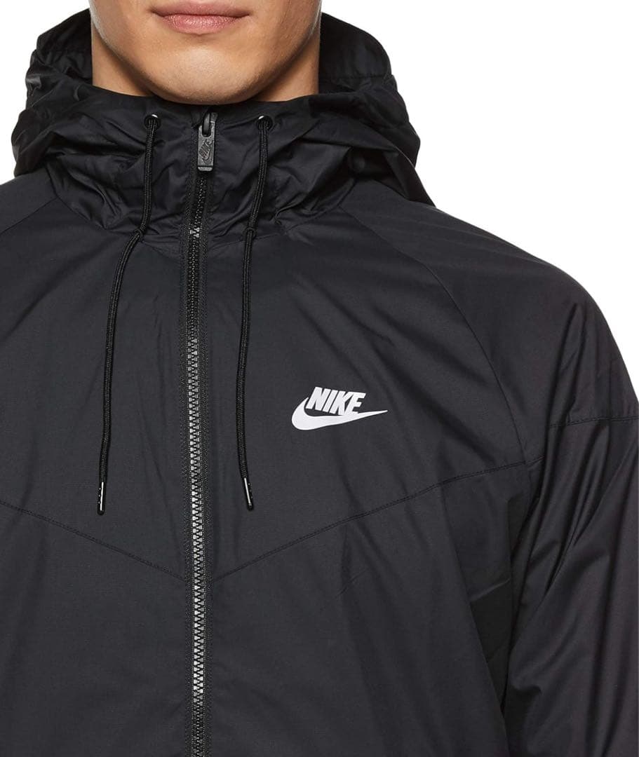 NIKE ナイキ　ウインドブレーカー　ランニングウェア　新品　メンズXL
