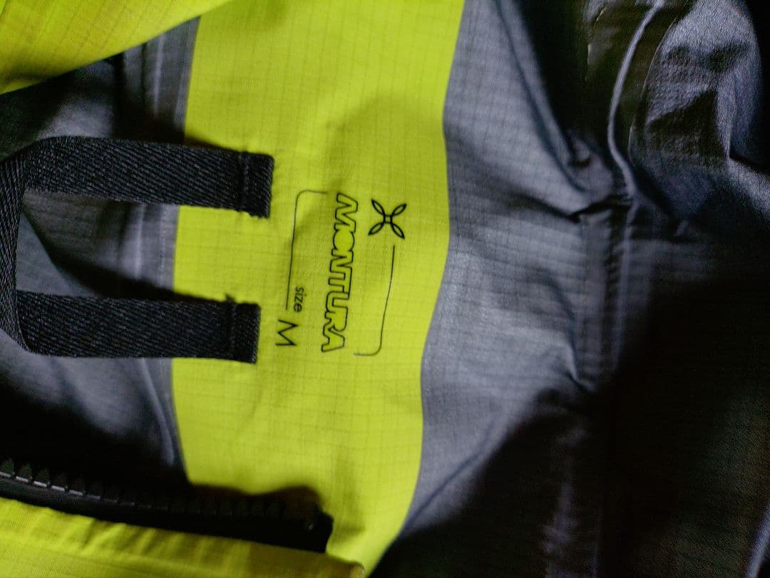 MONTURA ST. ANTON PROのJACKET とpantsのセット