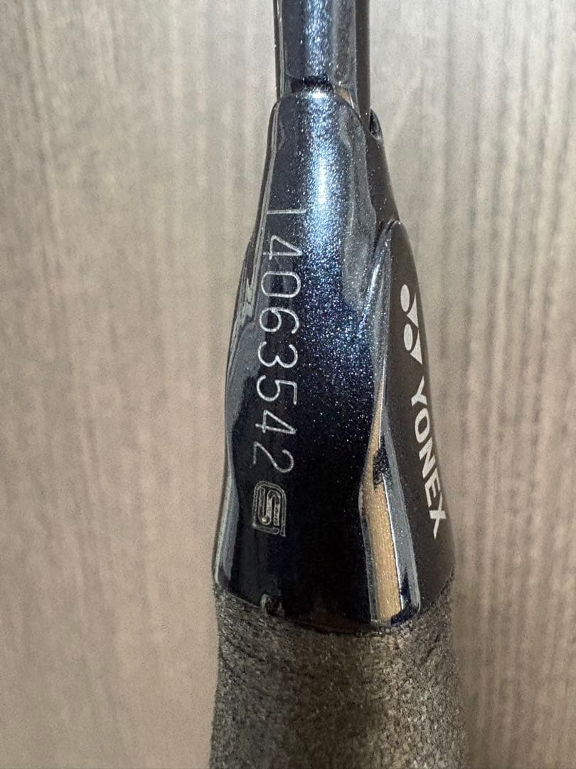 美品 YONEX ASTROX 99PRO 4UG5 ホワイトタイガー