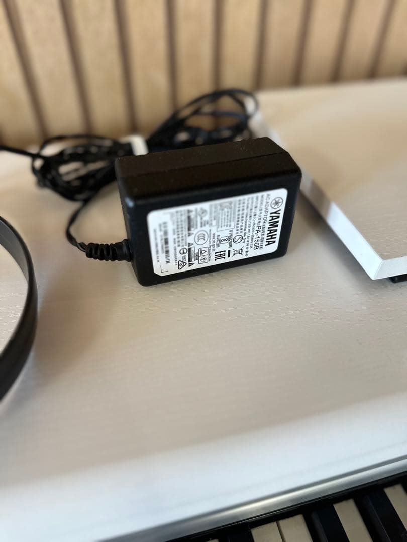 YAMAHA YDP144ホワイト 88鍵 鍵盤 電子ピアノ