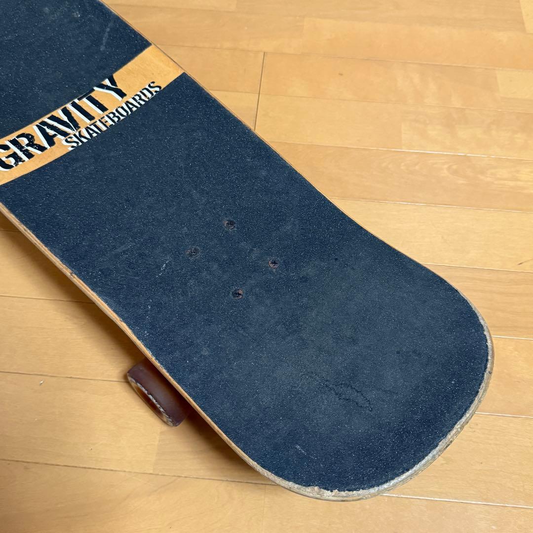 GRAVITY グラビティ スケートボード EB40 スラスター仕様 スケボー