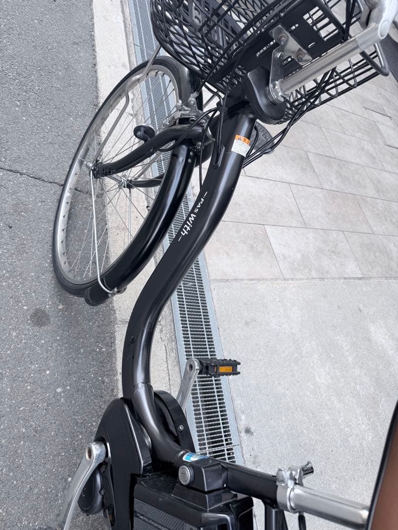 大阪府　ヤマハ　電動アシスト自転車 シティタイプ 黒