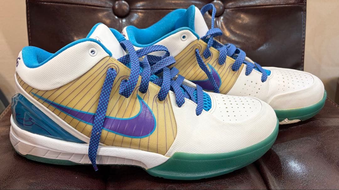 zoom Kobe4 ナイキ ズーム コービー4 バッシュ 27.5 スニーカー