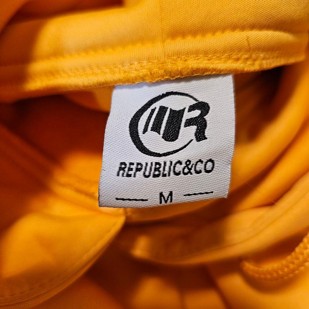 スノーボードウェア　republicパーカー&mahtパンツ　お値下げ交渉可能