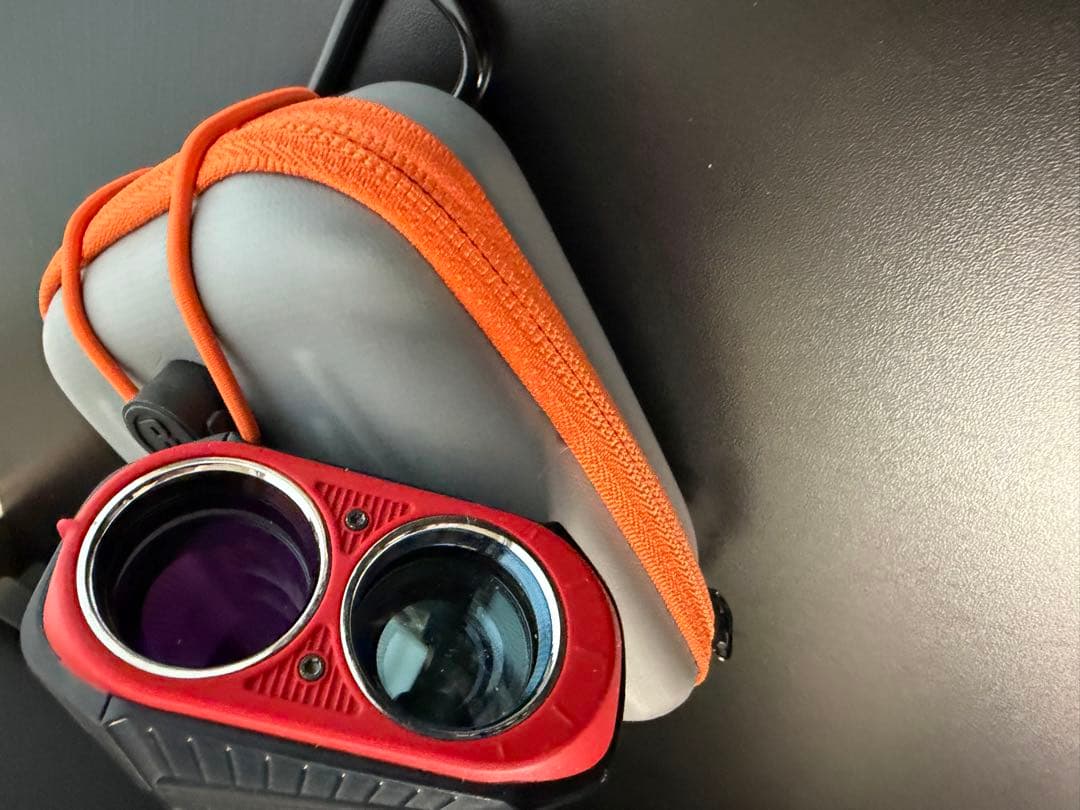 Bushnell ゴルフ用Tour V5 距離計 ケース付き