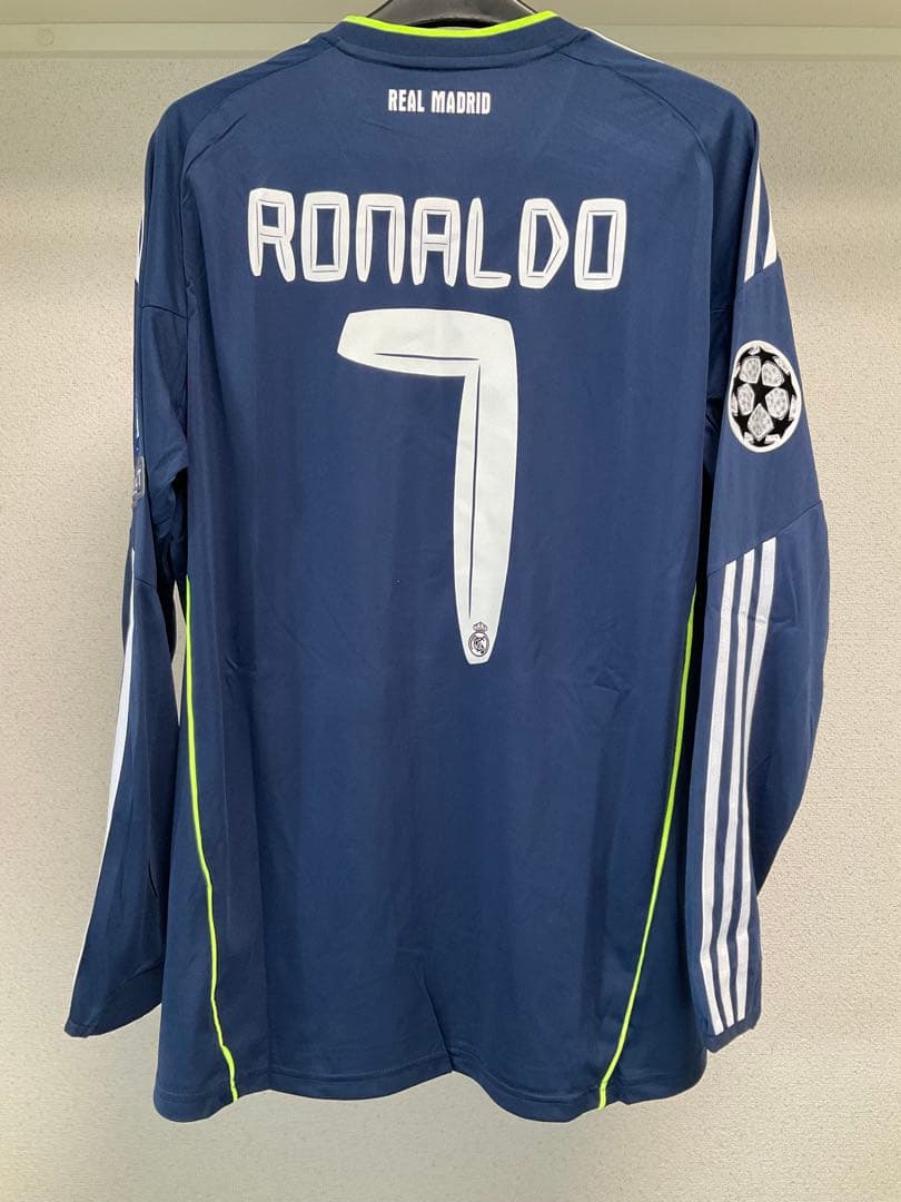 リアル・マドリード RONALDO 7 長袖シャツ　Lサイズ