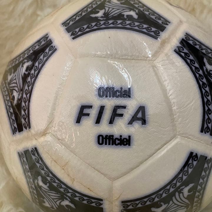 新品レア1990年W杯モデル　エトルスコユニコ