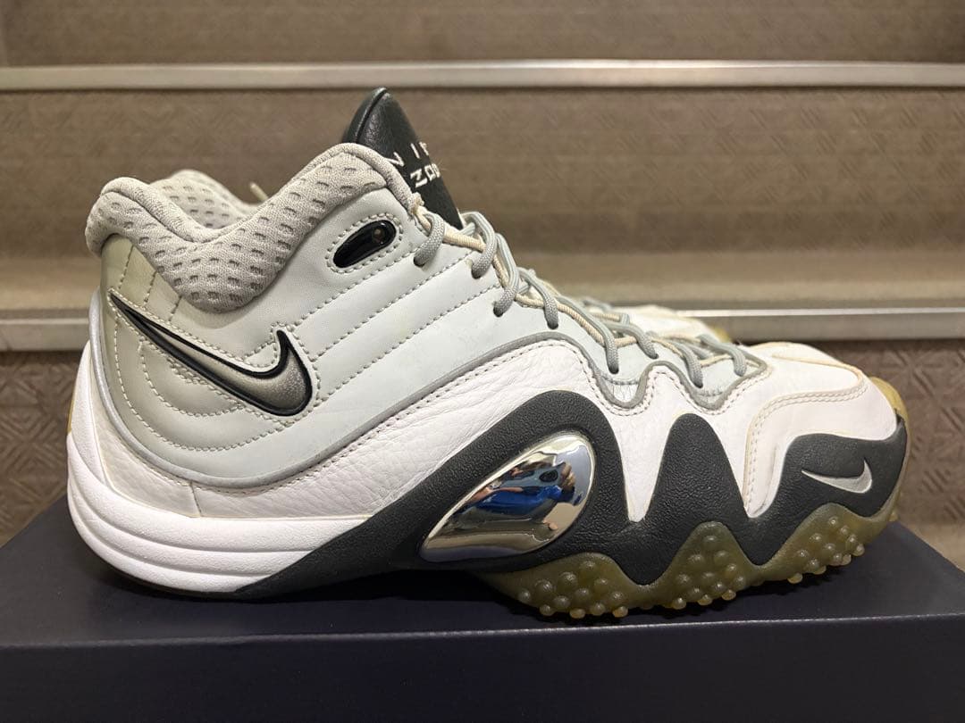 NIKE ZOOM UPTEMPO V PREMIUM ズームアップテンポ5