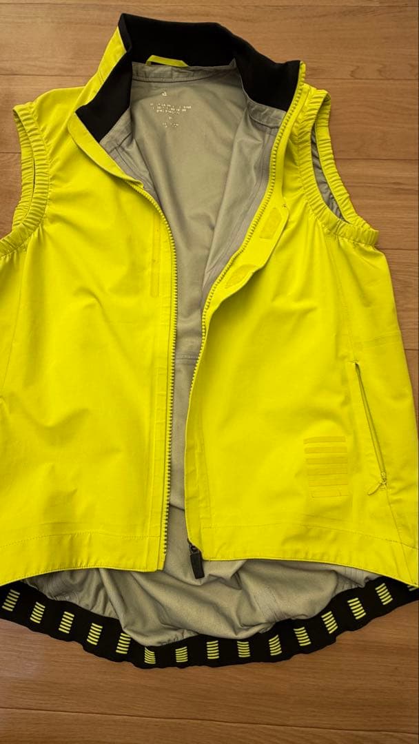 Rapha PRO TEAM RAIN GILET ジレ黄　Mサイズ