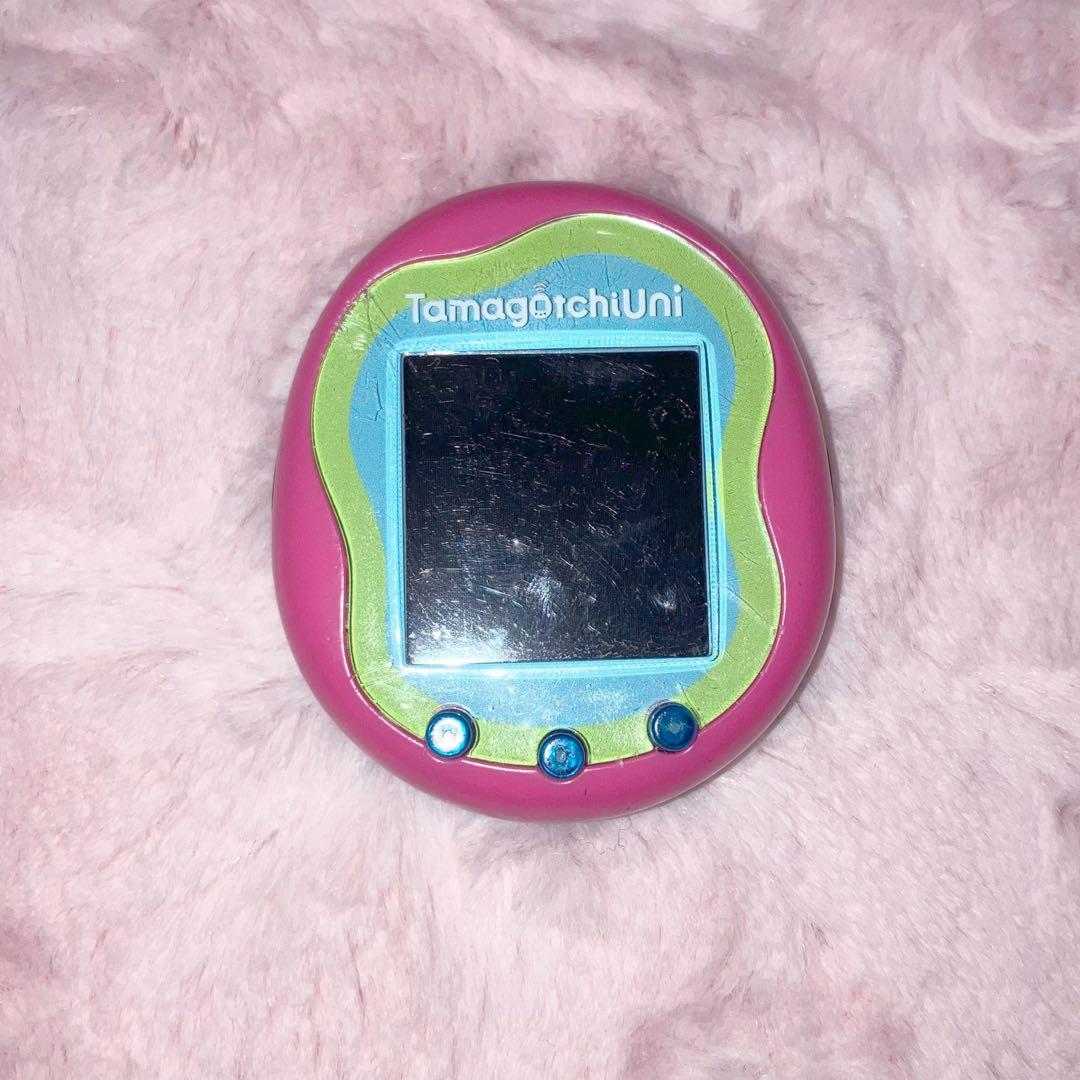 Tamagotchi Uni ピンク フレーム+ケース付き⟡.·