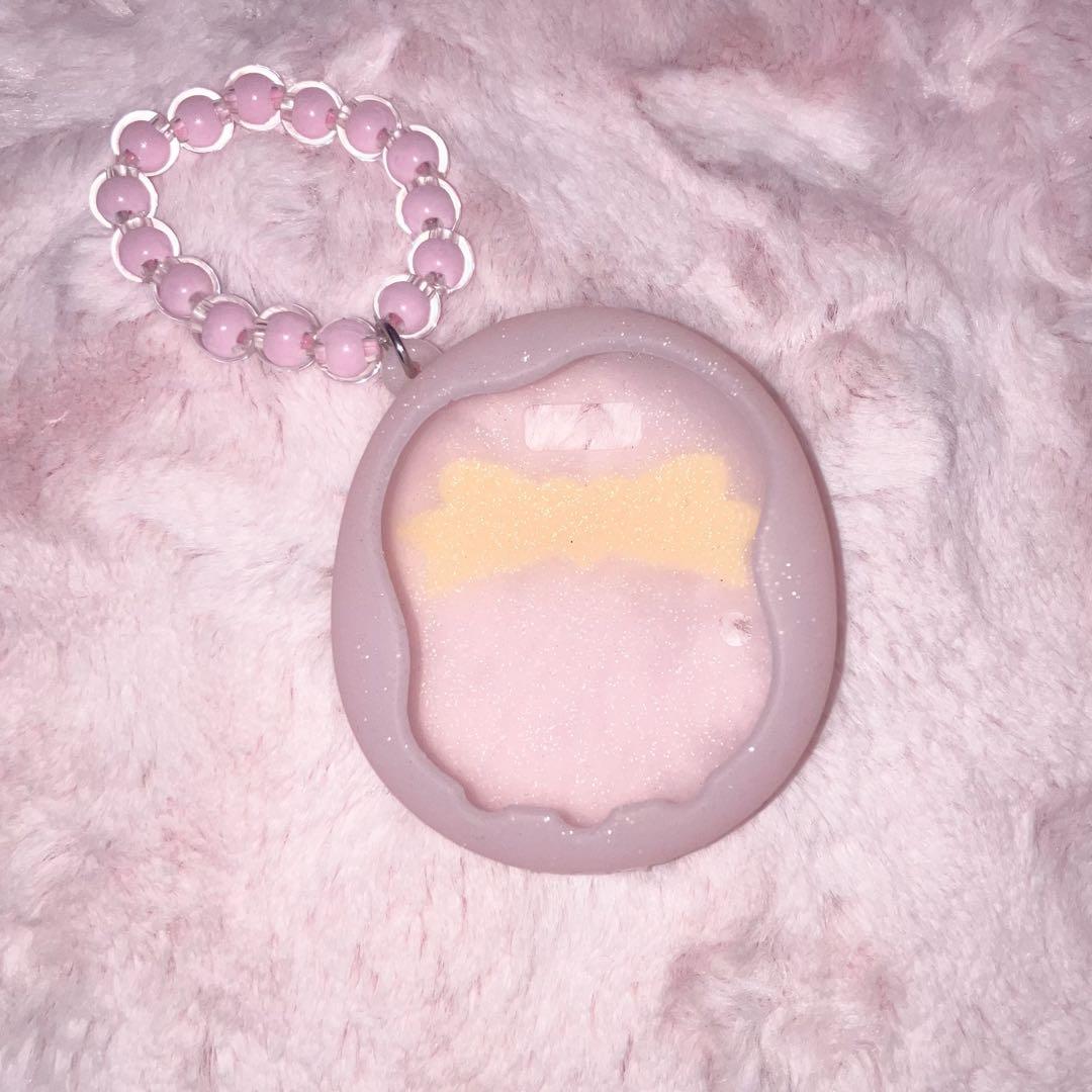 Tamagotchi Uni ピンク フレーム+ケース付き⟡.·