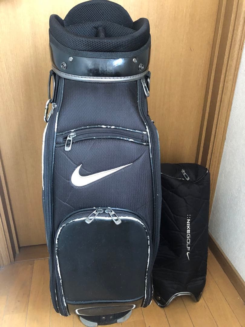 【送料込み】廃盤　高級キャディバッグ　NIKE GOLF ナイキゴルフ　激安