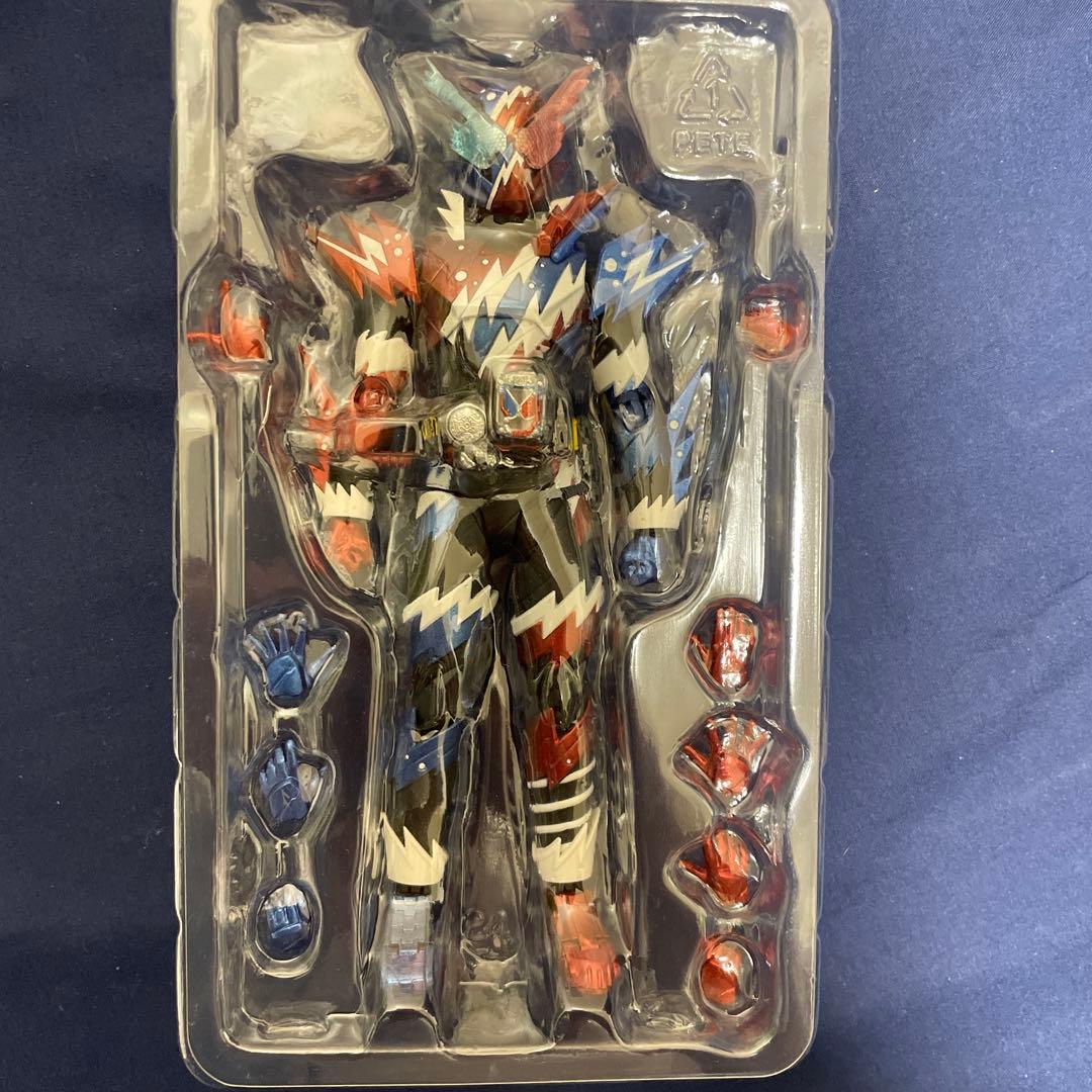 S.H.F 仮面ライダービルド ラビットタンク スパークリングフォーム