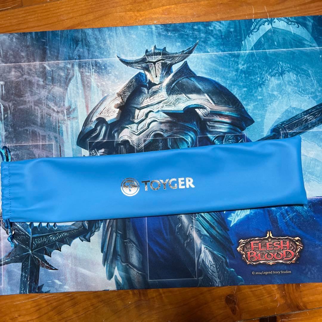 FAB ヤール・ヴェトレディ Jarl Vetreidi プレイマットとケース