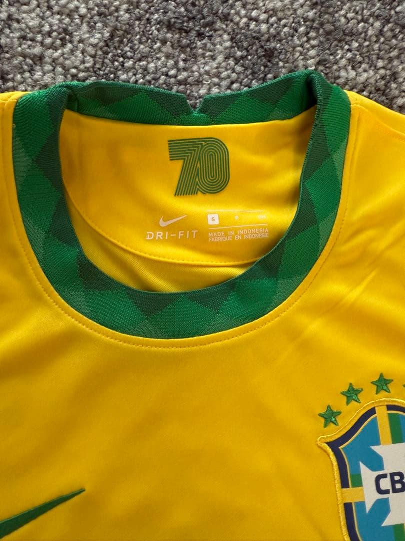 『新品未使用・タグ付き』ブラジル代表 カゼミロ 5番 2020年