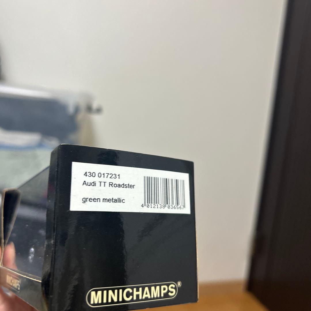 MINICHAMPS Audi TT Roadster ミニカー